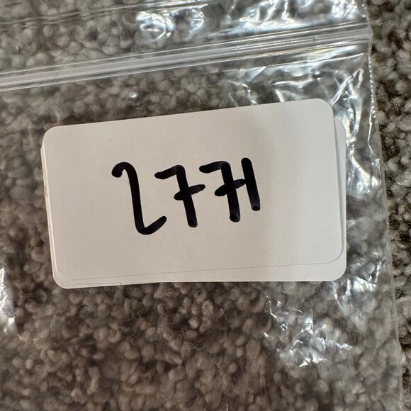 G-III 4HER Women's LA Dodgers Flowers Fitted Design Short Sleeve T-Shirt Size M - Picture 12 of 12